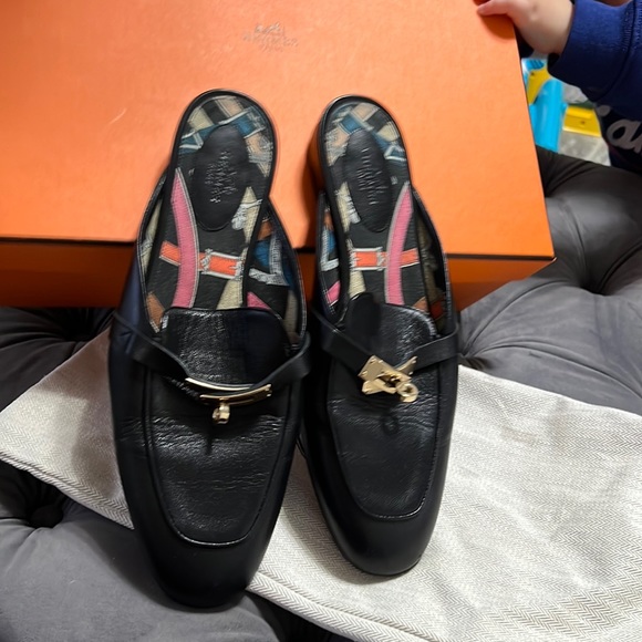 Hermes Mules Shoes Black and Gold size 40 - Picture 2 of 10